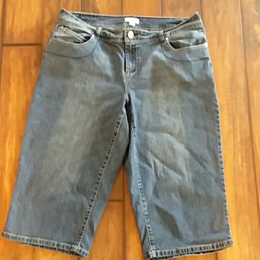 Cato Woman Denim Capri